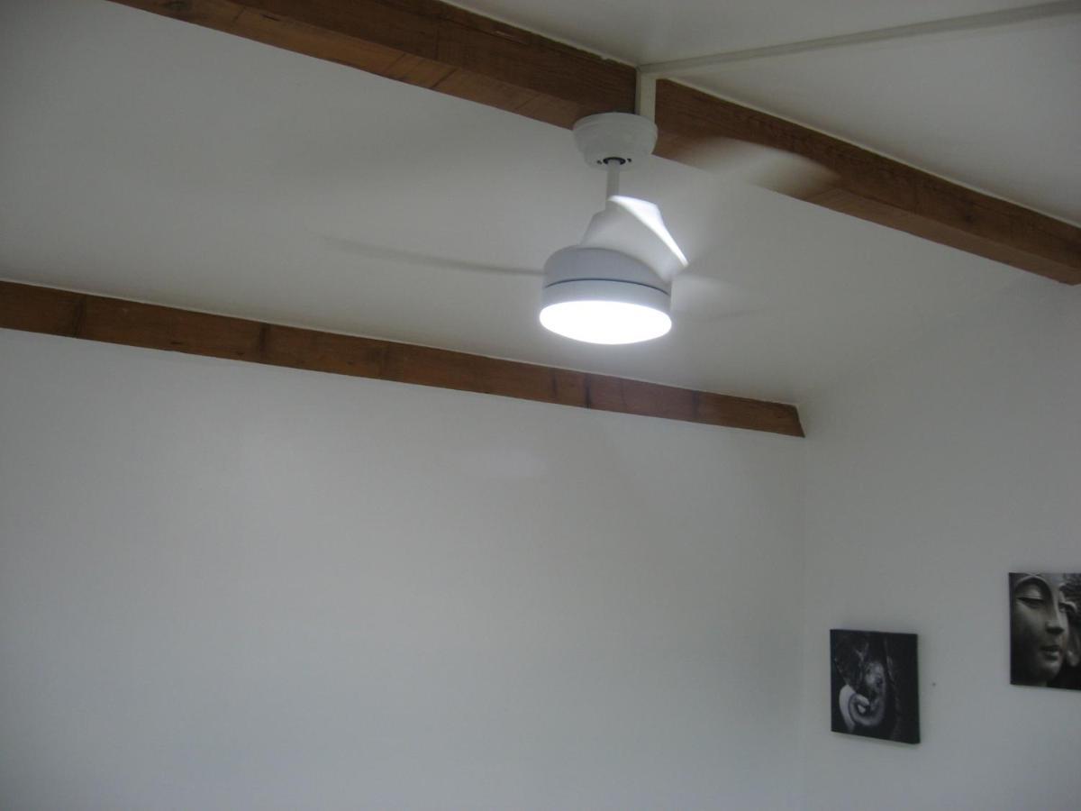 T 2 Avec Velux Sous Les Combes De 34 M2 Apartment La Londe-les-Maures Exterior photo